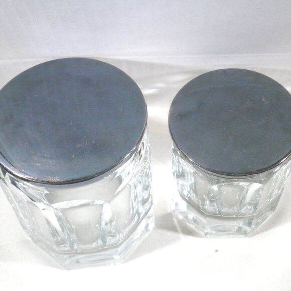 Vintage De Martus Octagonal Crystal Vanity Jars - Set of 2 - Picture 3 of 7